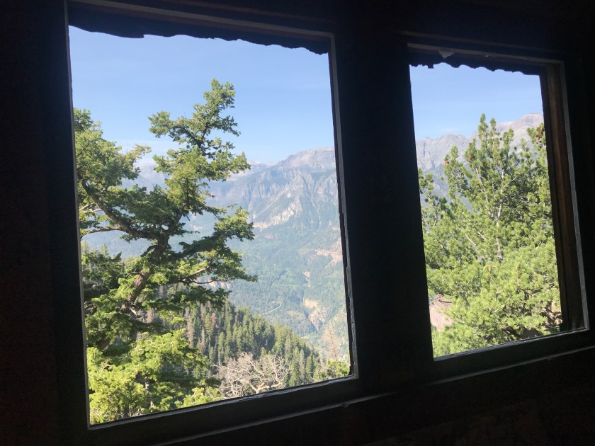 1AFBE9B1-651D-474D-B74F-8E55B38A2CBA