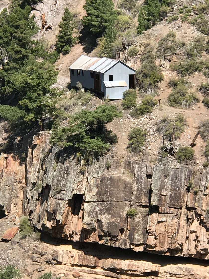 C5EFC34F-BB67-4D1E-8679-391D57083300